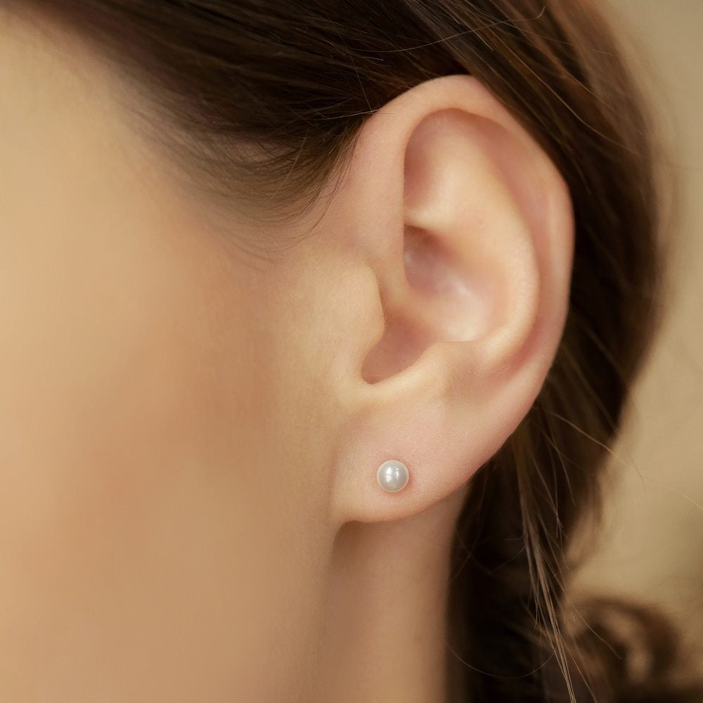 Silver Plated Pearl Earring 4mm
