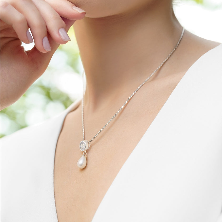 Pearl Drop Pendant with Clear Stone