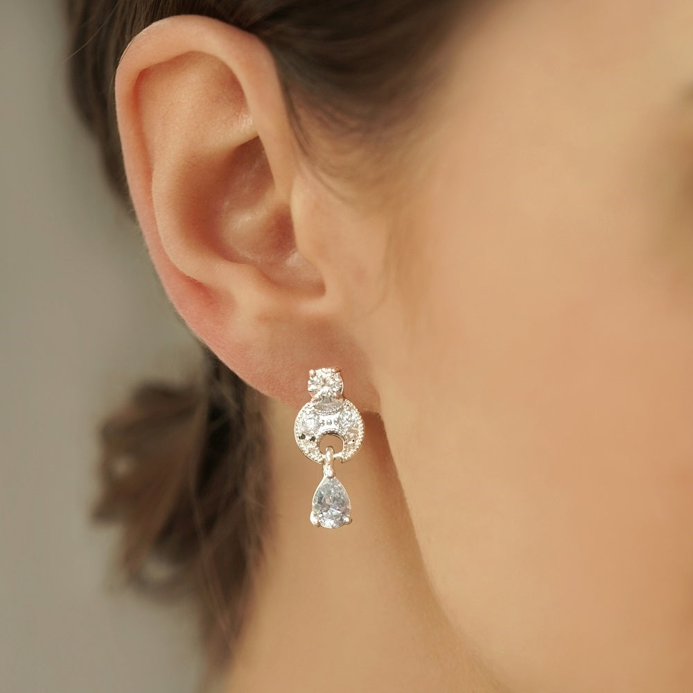 Vintage Tear Drop Earrings