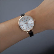 Ladies Watch Round Face Black