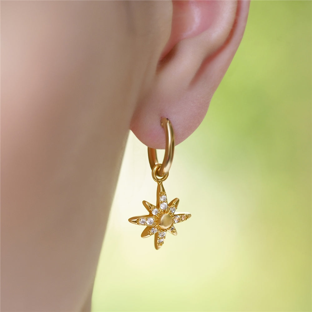 Amy Star Earrings with Clear Stones