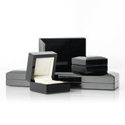 18ct White Gold Micro setting half eternity ring 14 brilliant cut diamonds