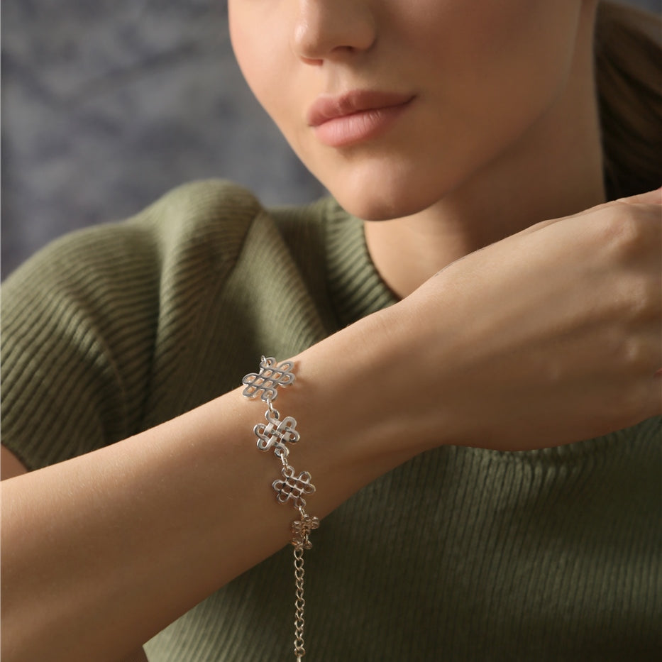 Celtic Knot Link Bracelet
