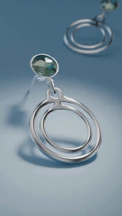 Circular Earrings with Black Stone