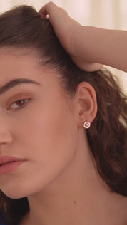 Stud Earrings with Cream Stone