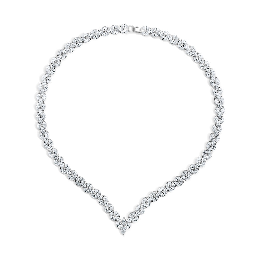 Vintage Style Necklace with Clear Stones