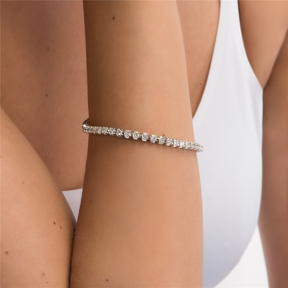18ct White Gold Diamond Tennis Bracelet - 5.00ct