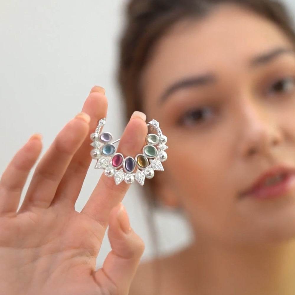 Brooch with Coloured Stones