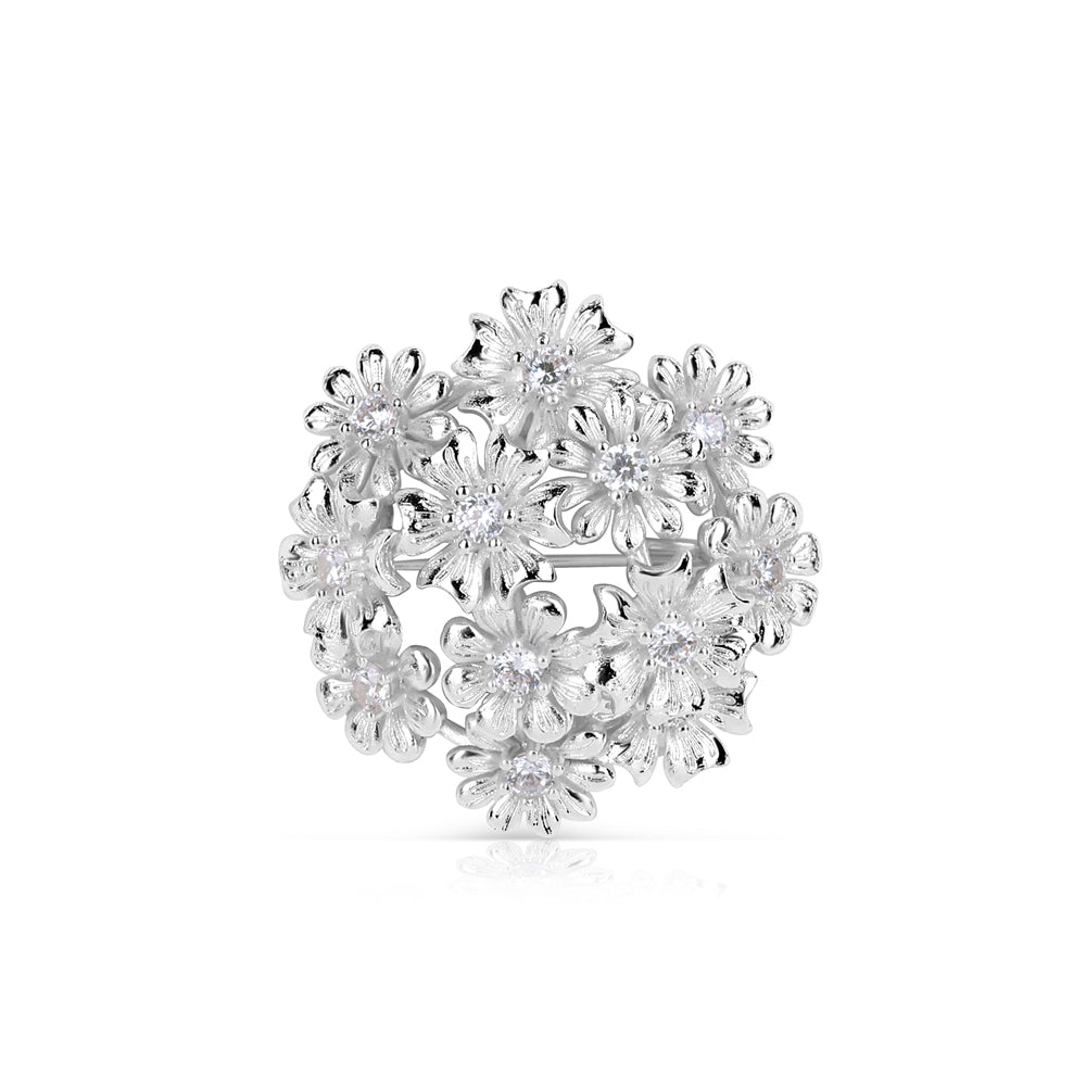 Silver Brooches for Women – Elegant Pearl, Floral & Vintage Styles 5