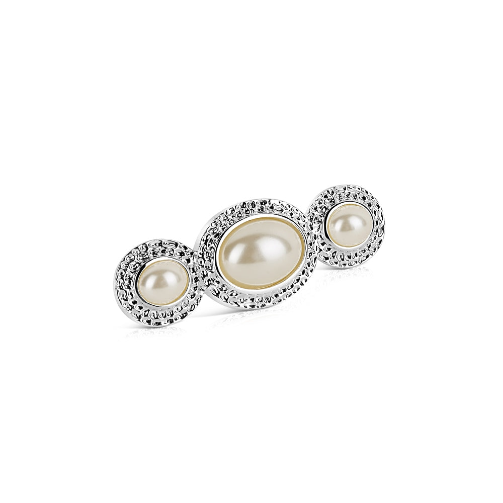 Silver Brooches for Women – Elegant Pearl, Floral & Vintage Styles 3