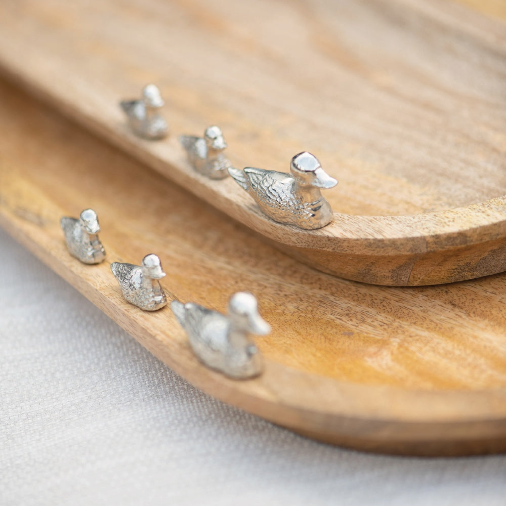 Oval Mango Wood Tray with Ducks Large
