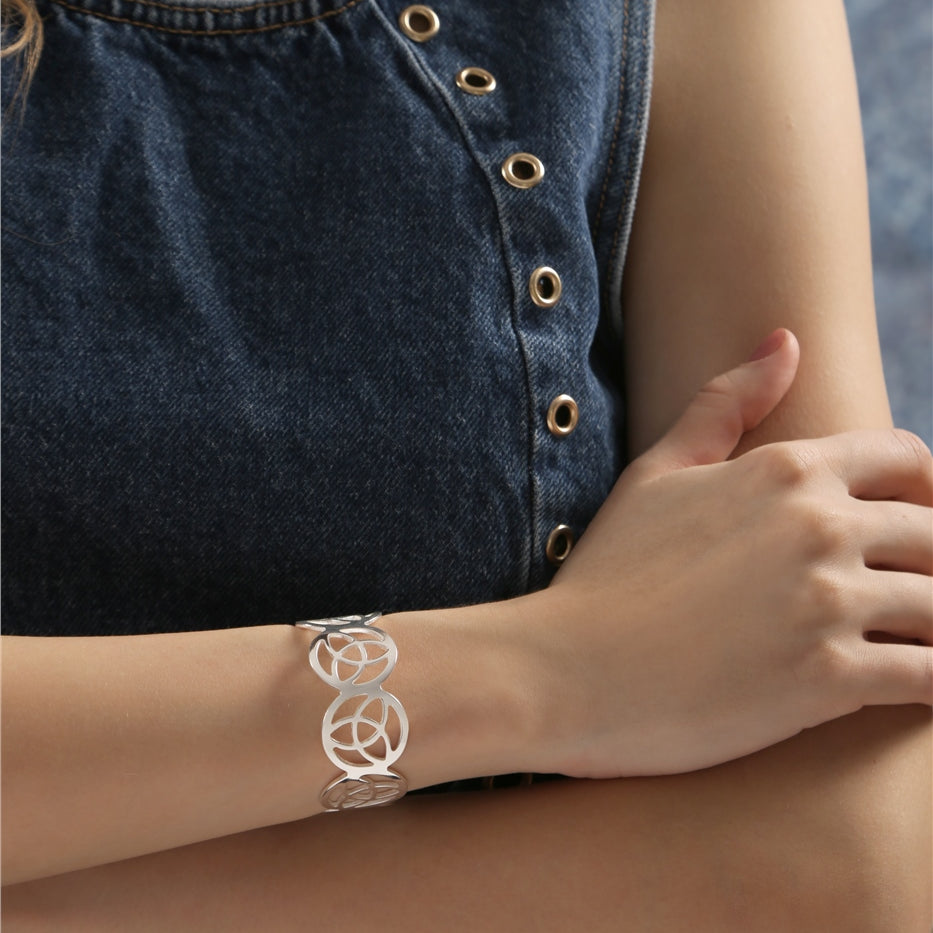 Trinity Knot Bangle