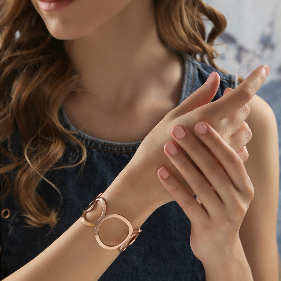 Rose Gold Circular Bangle