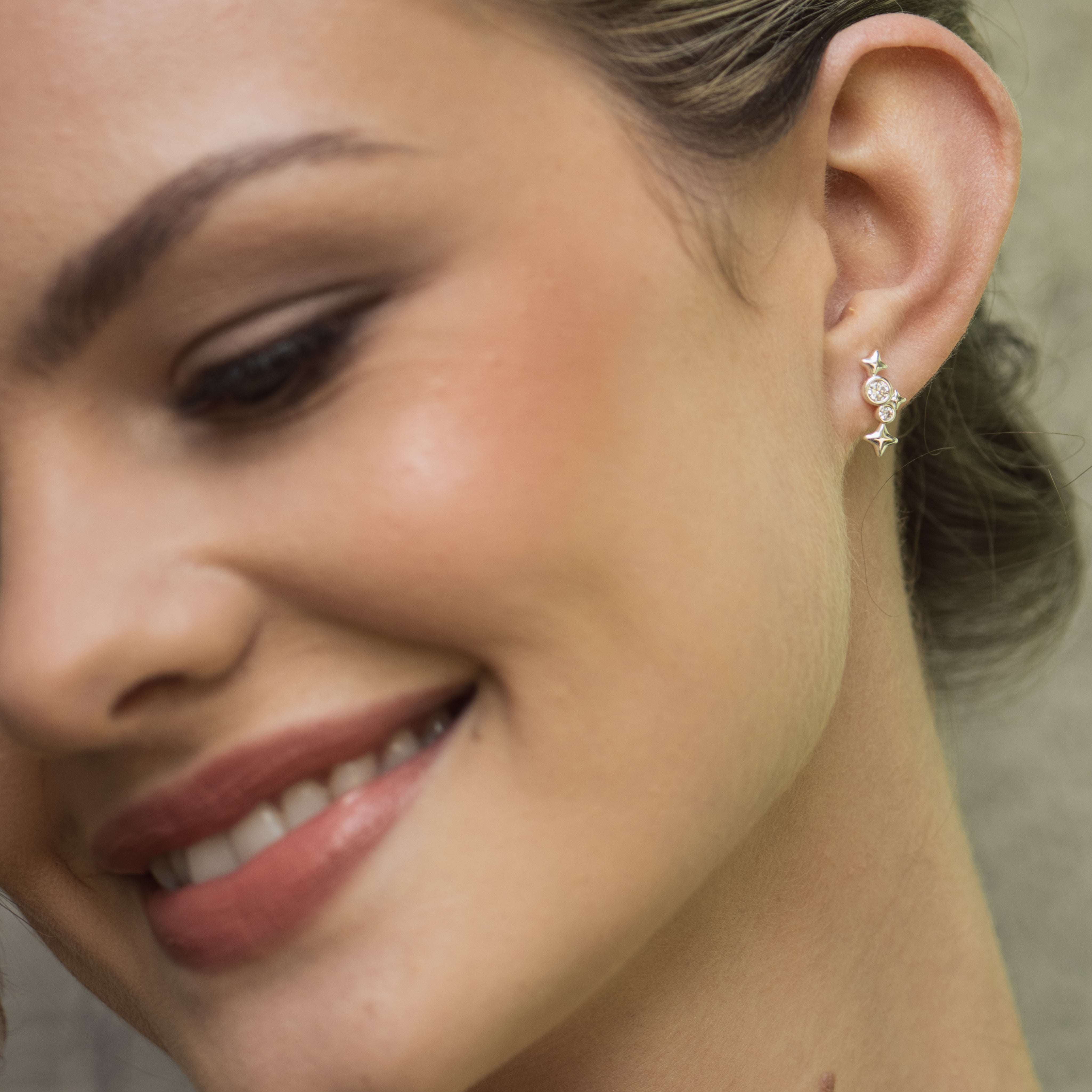ER0072SP_Lifestyle_01_Square.jpg