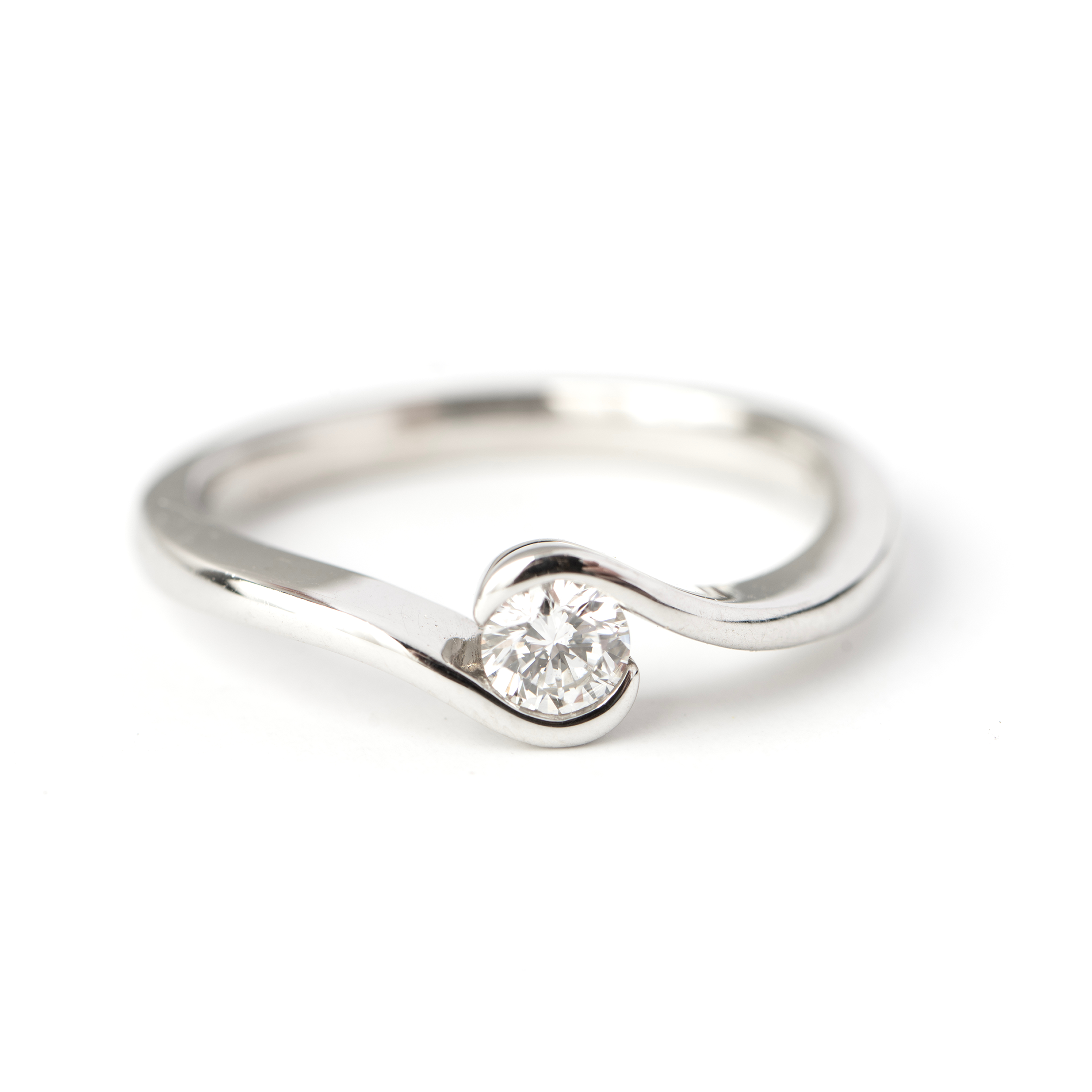 LGD406_Lifestyle_3copy_91f54674-50ab-4ae8-bd59-5ca39e2f71b7.png