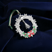 Wreath with Christmas Tree Decoration