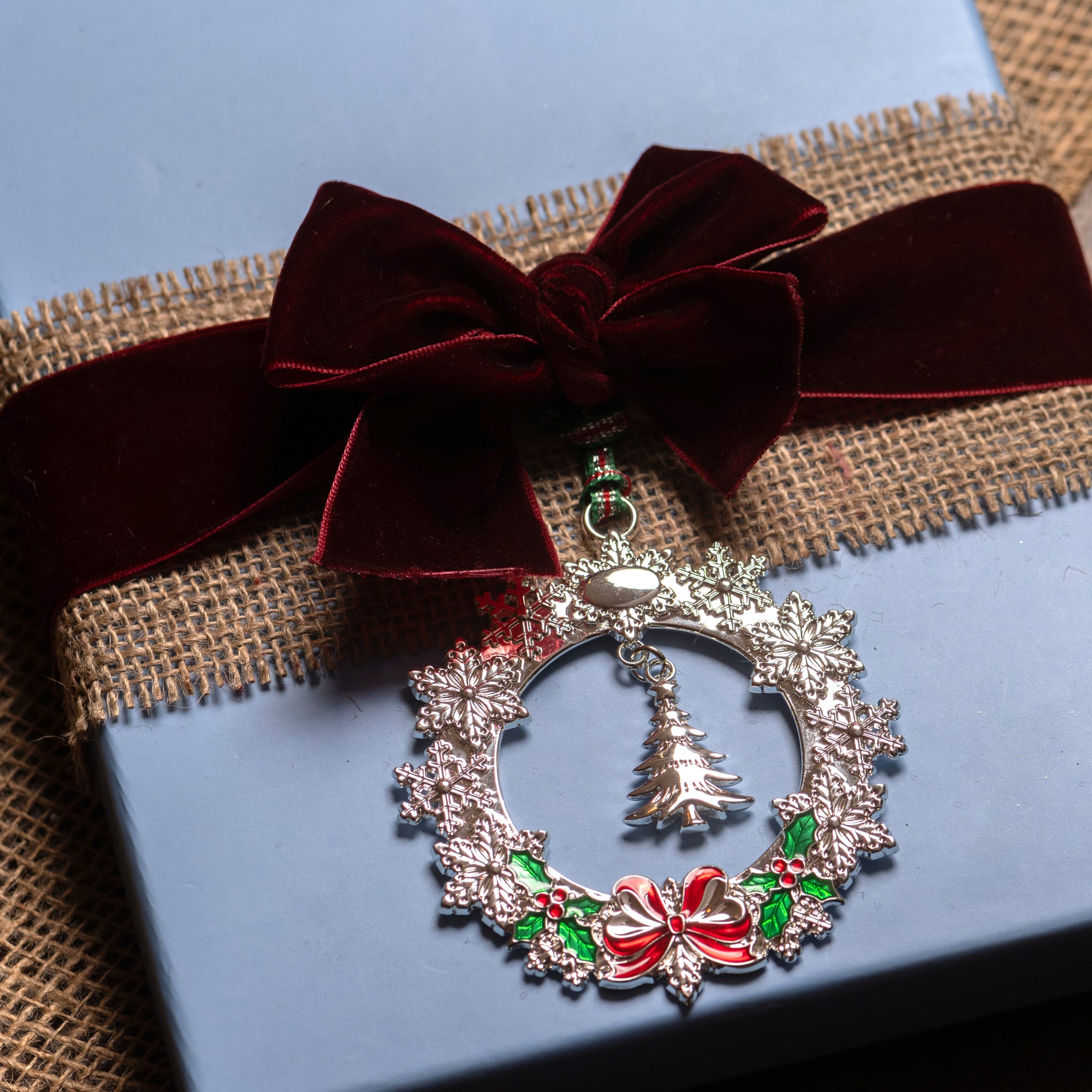 Wreath with Christmas Tree Decoration