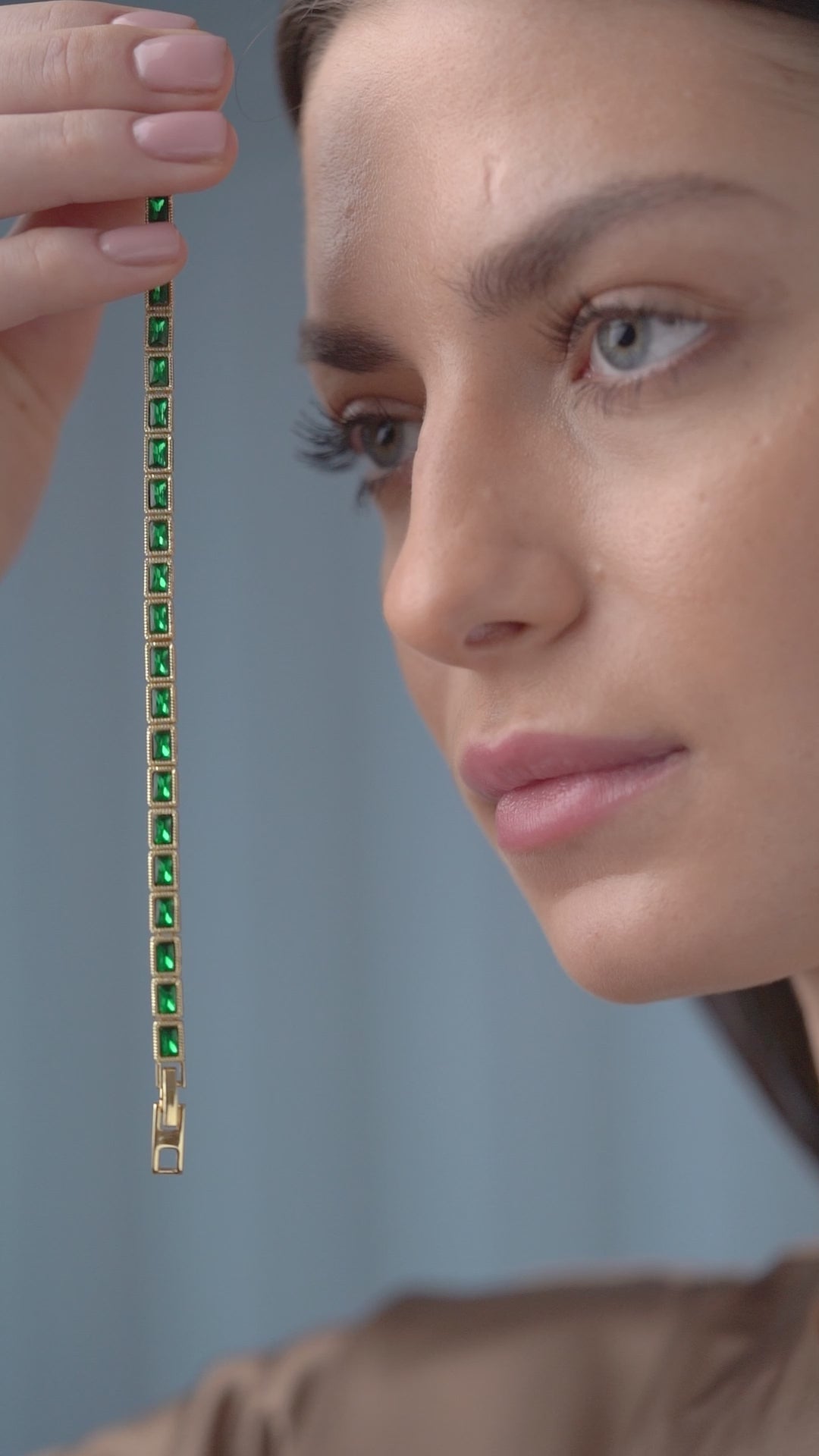 Emerald Green Square Stone Bracelet