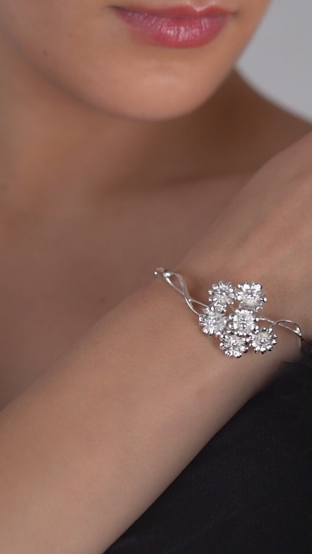 Silver Plated Floral Cluster Bangle