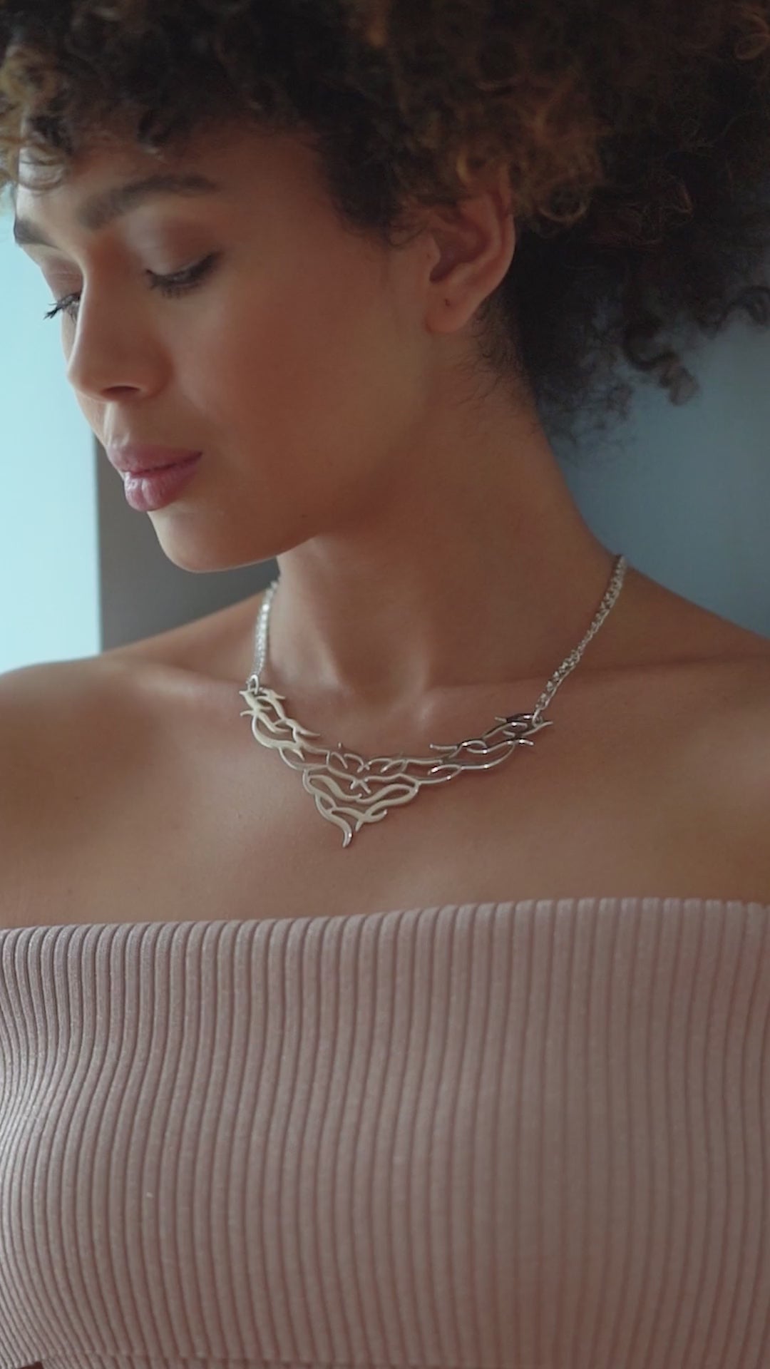 Lir Necklace